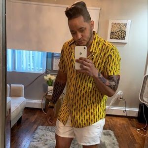 Meet your Posher, Peralta